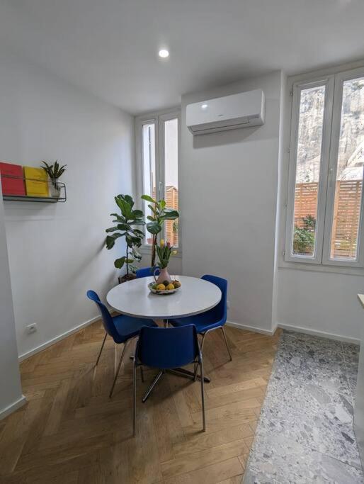 T2 Cosy Avec Terrasse Et Parking Apartment Marseille Bagian luar foto